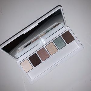 Clinique Eyeshadow Pallet